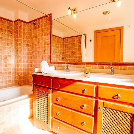 Oleholidays Adosado Y Golf Guadalmina Urbanizacion Privada Сasa de vacaciones *
