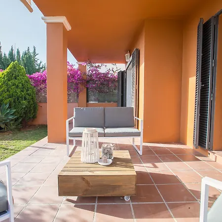 Oleholidays Adosado Y Golf Guadalmina Urbanizacion Privada Сasa de vacaciones *