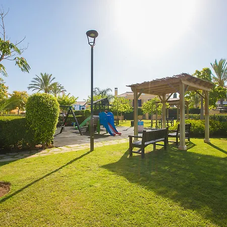 Oleholidays Adosado Y Golf Guadalmina Urbanizacion Privada Сasa de vacaciones Marbella